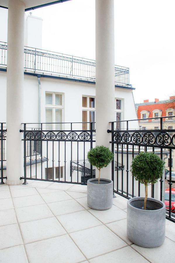 Swiety 7 Poznan Exterior photo